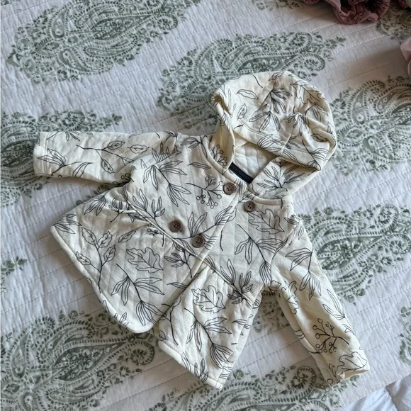 Carter's Kids Bundle - 3 Months - Picture 4 of 14